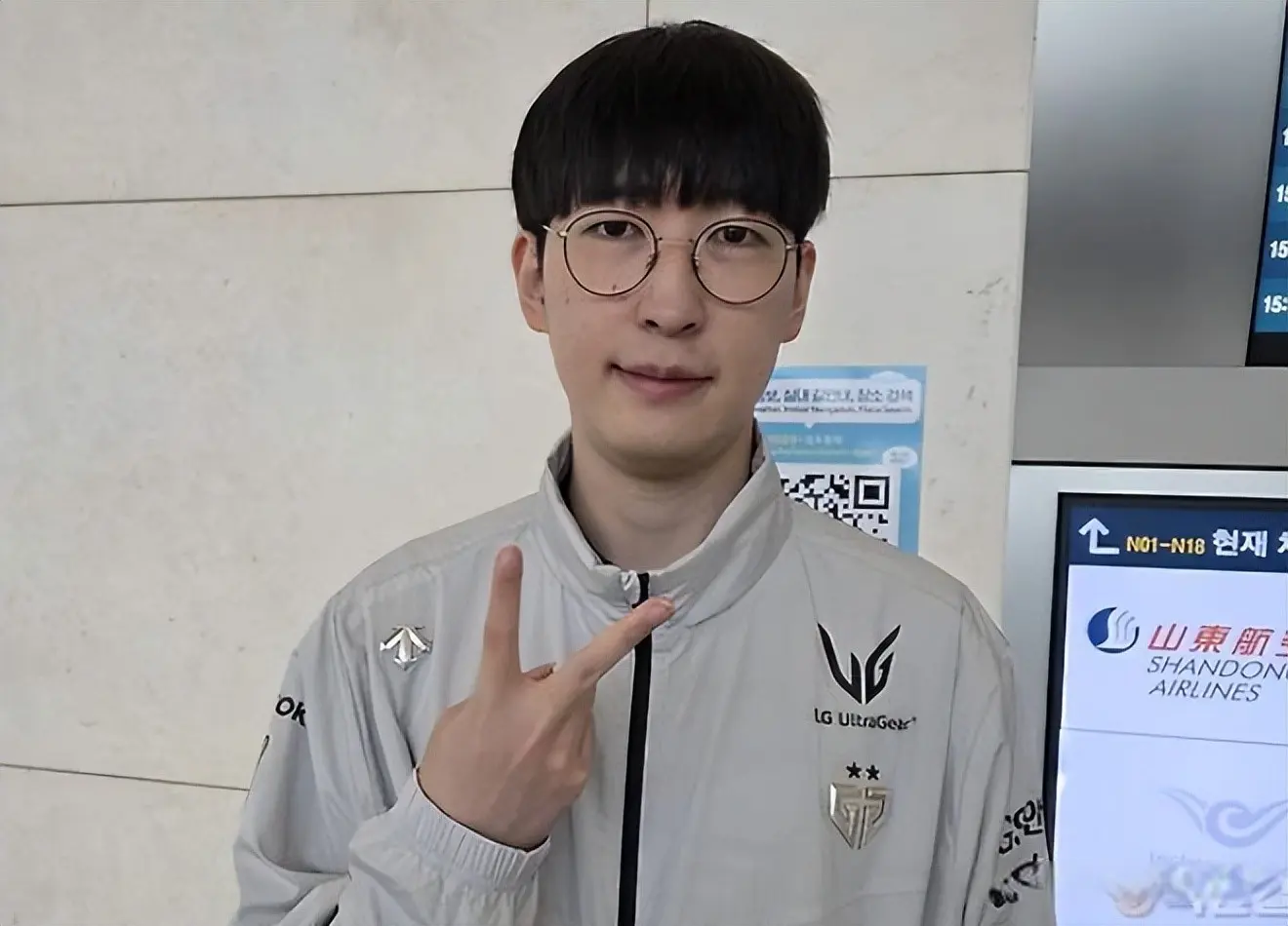 div, 比赛场地 div, 比赛场地