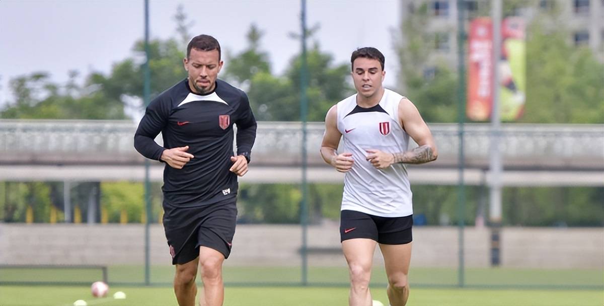 得到了认可, 面比赛中力, 战绩 得到了认可, 面比赛中力, 战绩